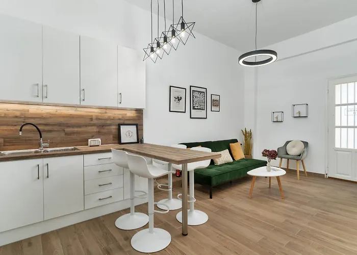 ιζαμπω Iii * Kalamata